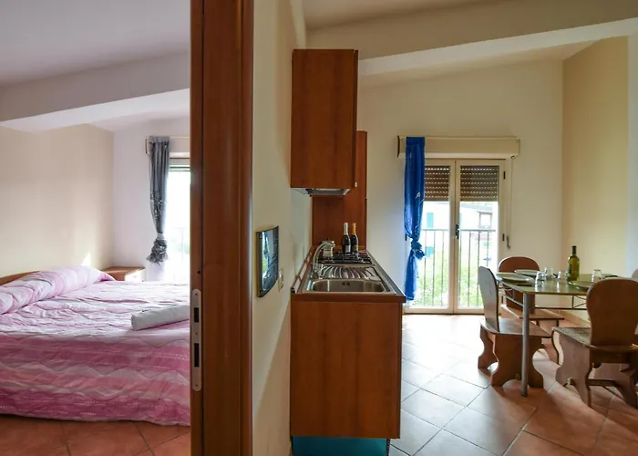 Stunning In With House Sea View *